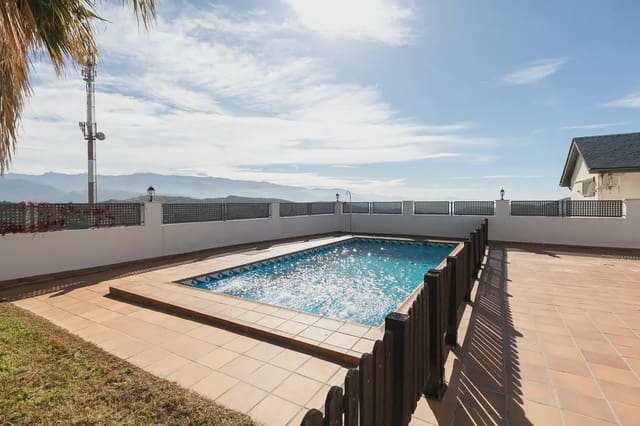 4 quarto Moradia para venda em Huétor Santillán com piscina garagem - 320 000 € (Ref: 9837084)