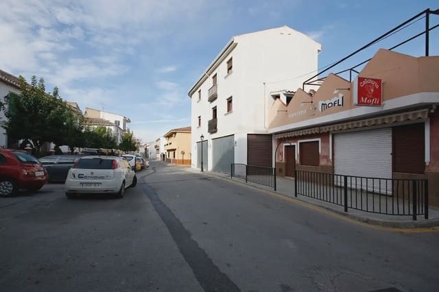 Erhverv til salg i Gabia Grande, Las Gabias - € 120.000 (Ref: 9837085)
