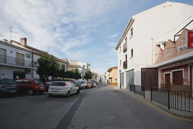 Erhverv til salg i Gabia Grande, Las Gabias - € 120.000 (Ref: 9837085)