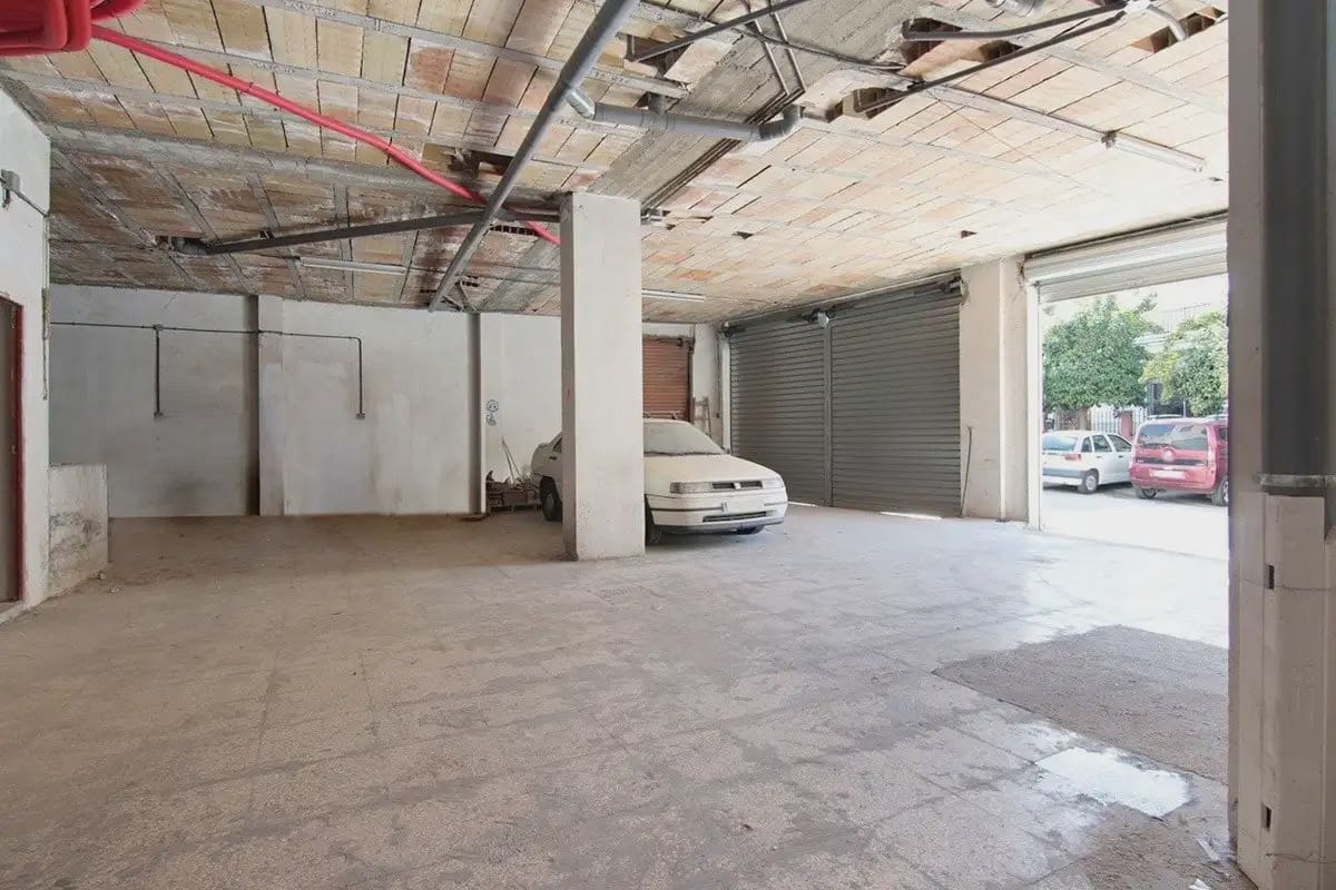 Local Comercial en Las Gabias en venta - 120.000 € (Ref: 9837085)