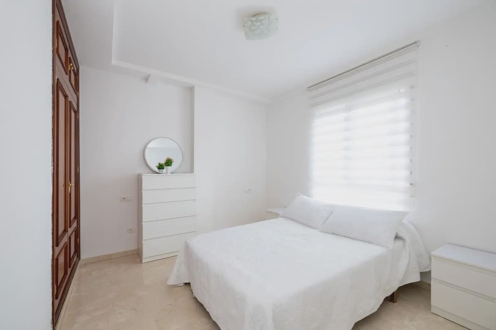 Leilighet til salgs i Armilla med garasje - € 162 000 (Ref: 9837087)