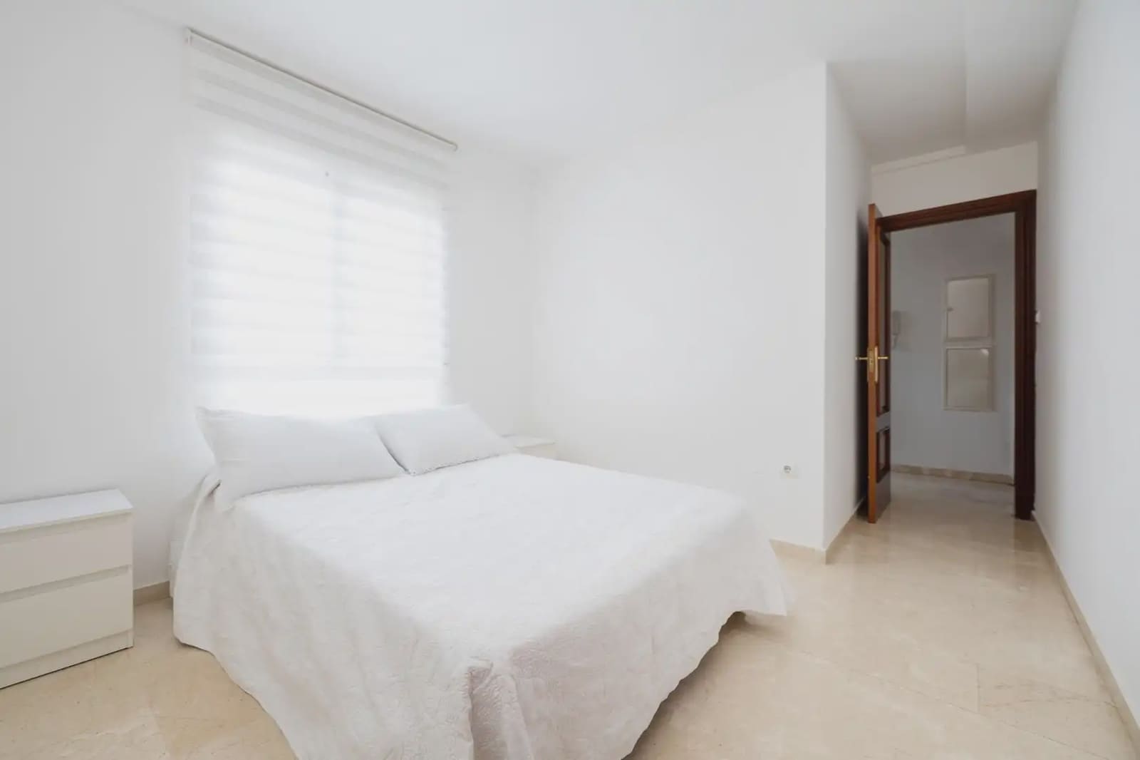 Leilighet til salgs i Armilla med garasje - € 162 000 (Ref: 9837087)