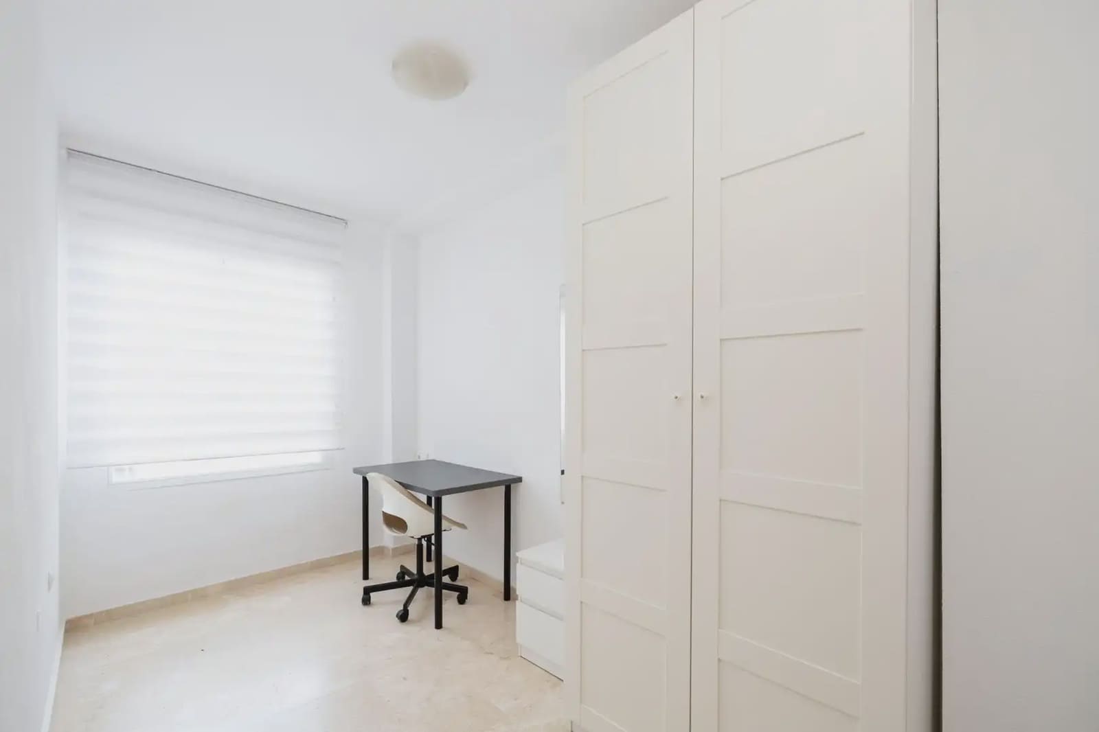 Leilighet til salgs i Armilla med garasje - € 162 000 (Ref: 9837087)