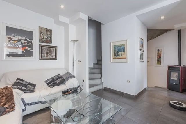 Omakotitalo myytävänä paikassa San Matías - Realejo, Granada kaupunki mukana 
autotalli - 690 000 € (Ref: 9837089)