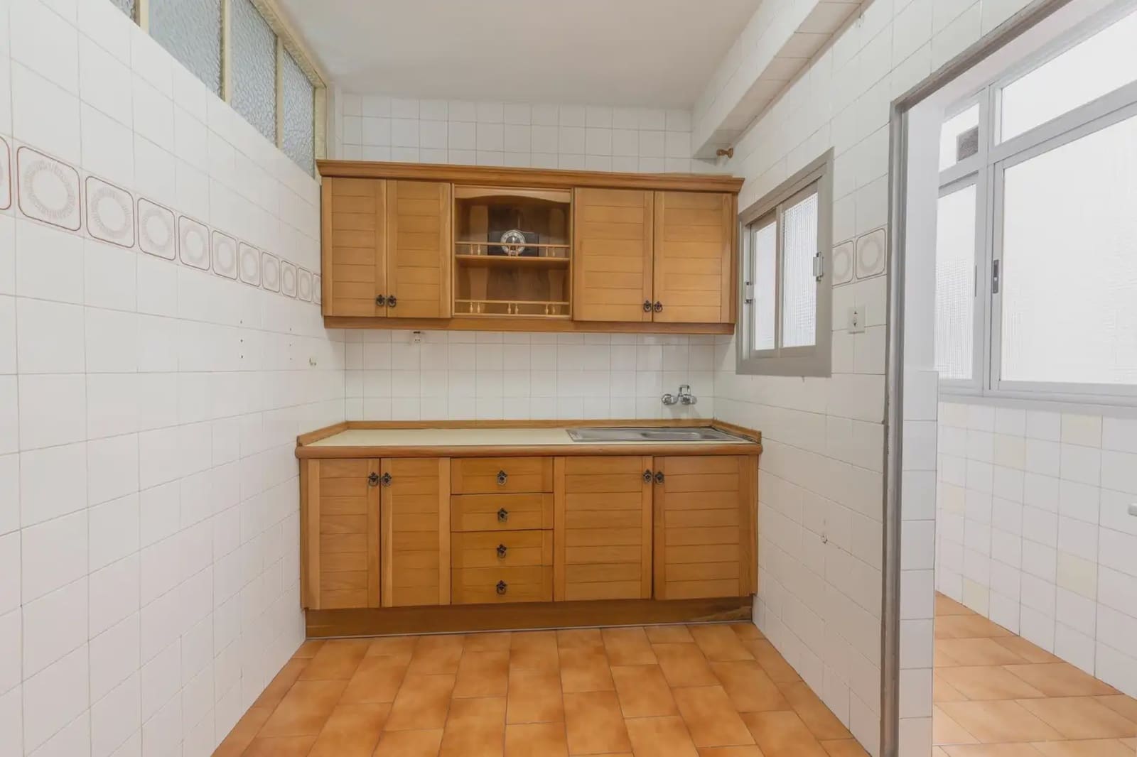 Flat for sale in Granada city - € 349,000 (Ref: 9837090)