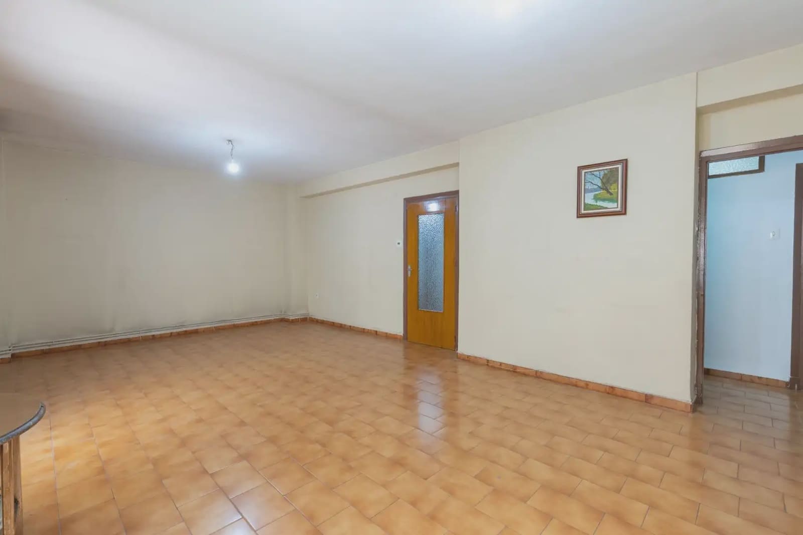 Flat for sale in Granada city - € 349,000 (Ref: 9837090)