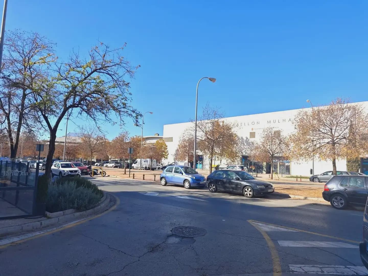 Local Comercial en Granada ciudad en venta - 470.000 € (Ref: 9837091)