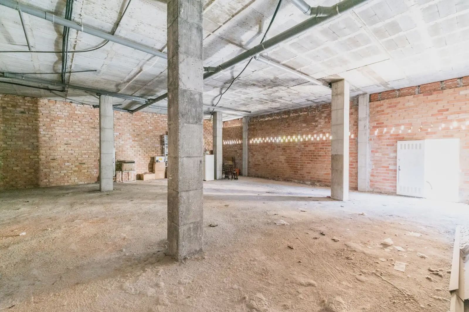 Local Comercial en Granada ciudad en venta - 470.000 € (Ref: 9837091)