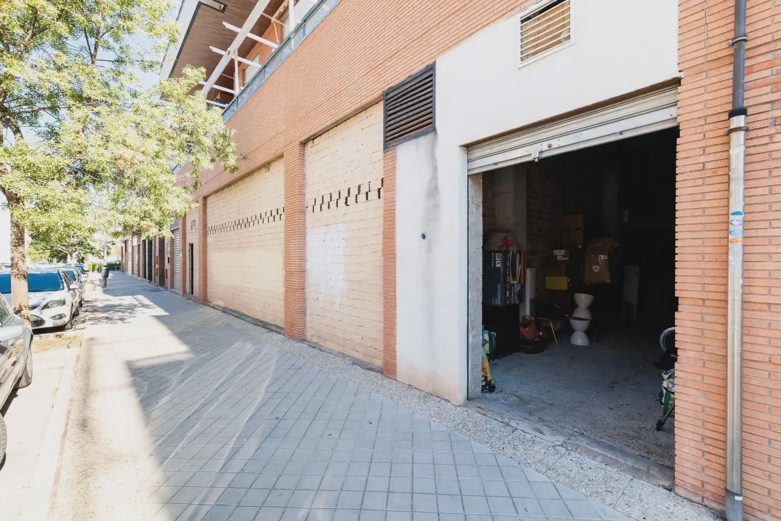Local Comercial en Granada ciudad en venta - 470.000 € (Ref: 9837091)