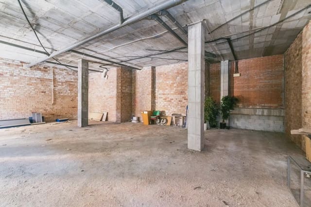 Local Comercial en Carretera de la Sierra, Granada ciudad en venta - 470.000 € (Ref: 9837091)