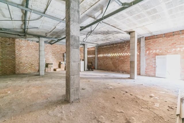 Local Comercial en Carretera de la Sierra, Granada ciudad en venta - 470.000 € (Ref: 9837091)