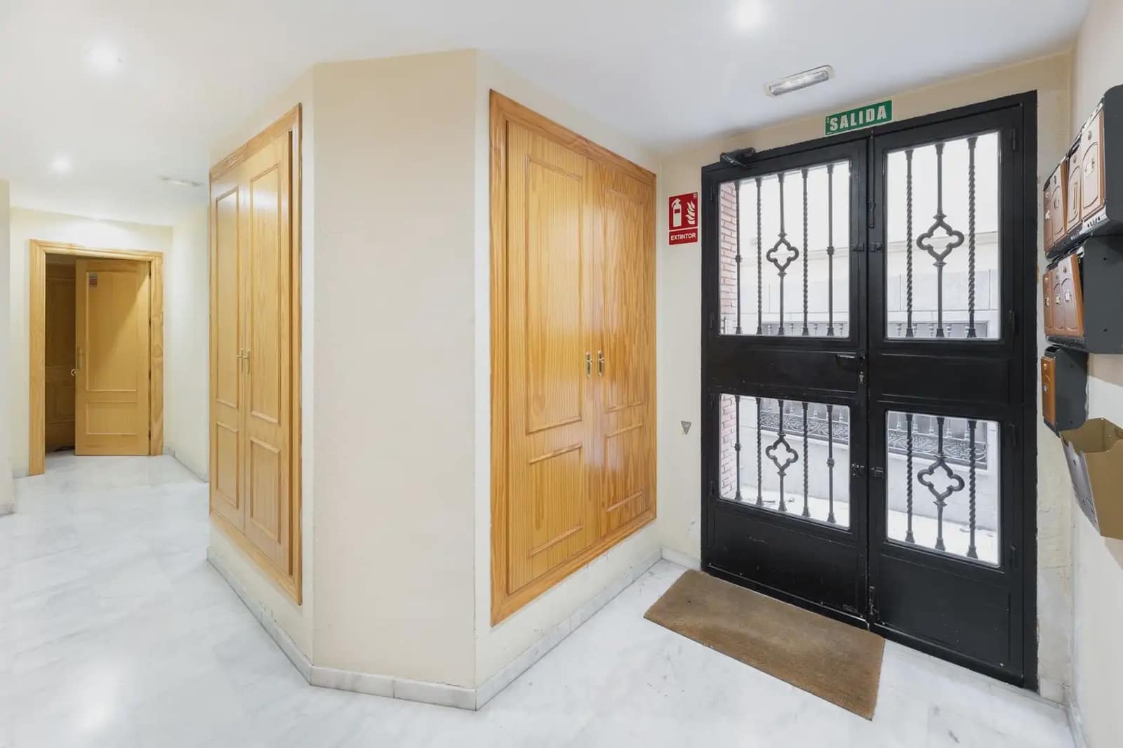 3 soverom Leilighet til salgs i Monachil med garasje - € 165 000 (Ref: 9837092)