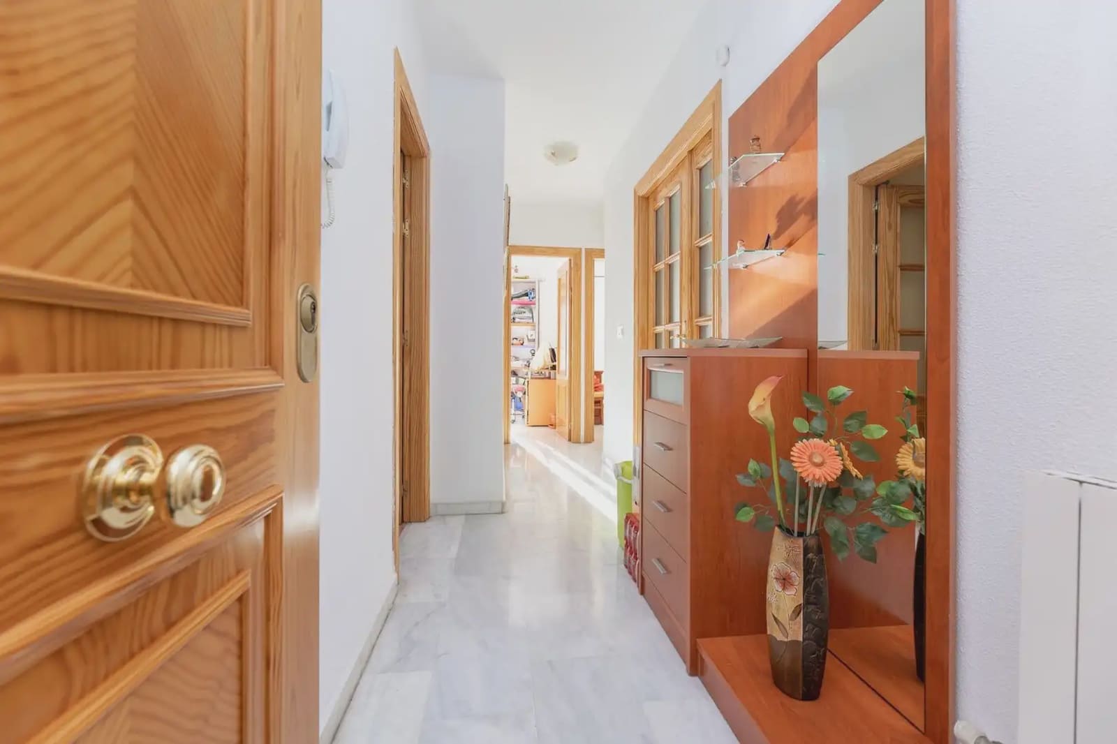 3 soverom Leilighet til salgs i Monachil med garasje - € 165 000 (Ref: 9837092)