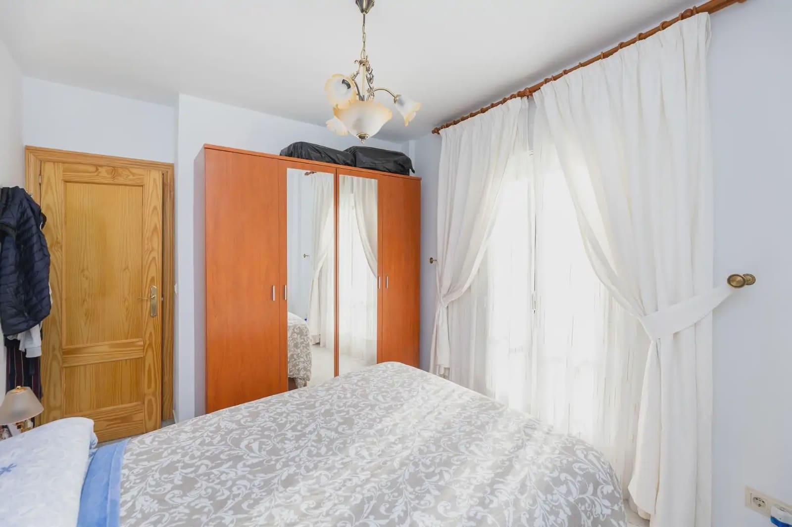 3 soverom Leilighet til salgs i Monachil med garasje - € 165 000 (Ref: 9837092)