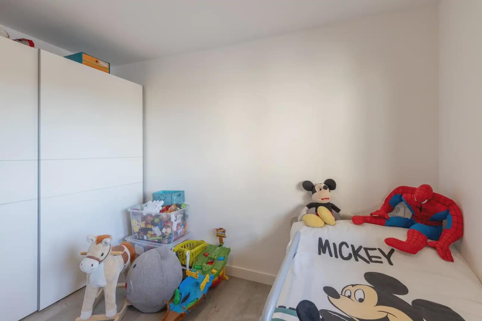 Leilighet til salgs i Monachil med garasje - € 159 900 (Ref: 9837093)