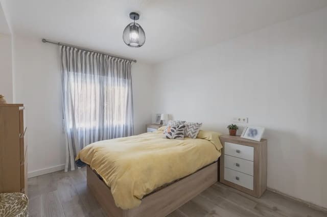 Leilighet til salgs i Monachil med garasje - € 159 900 (Ref: 9837093)