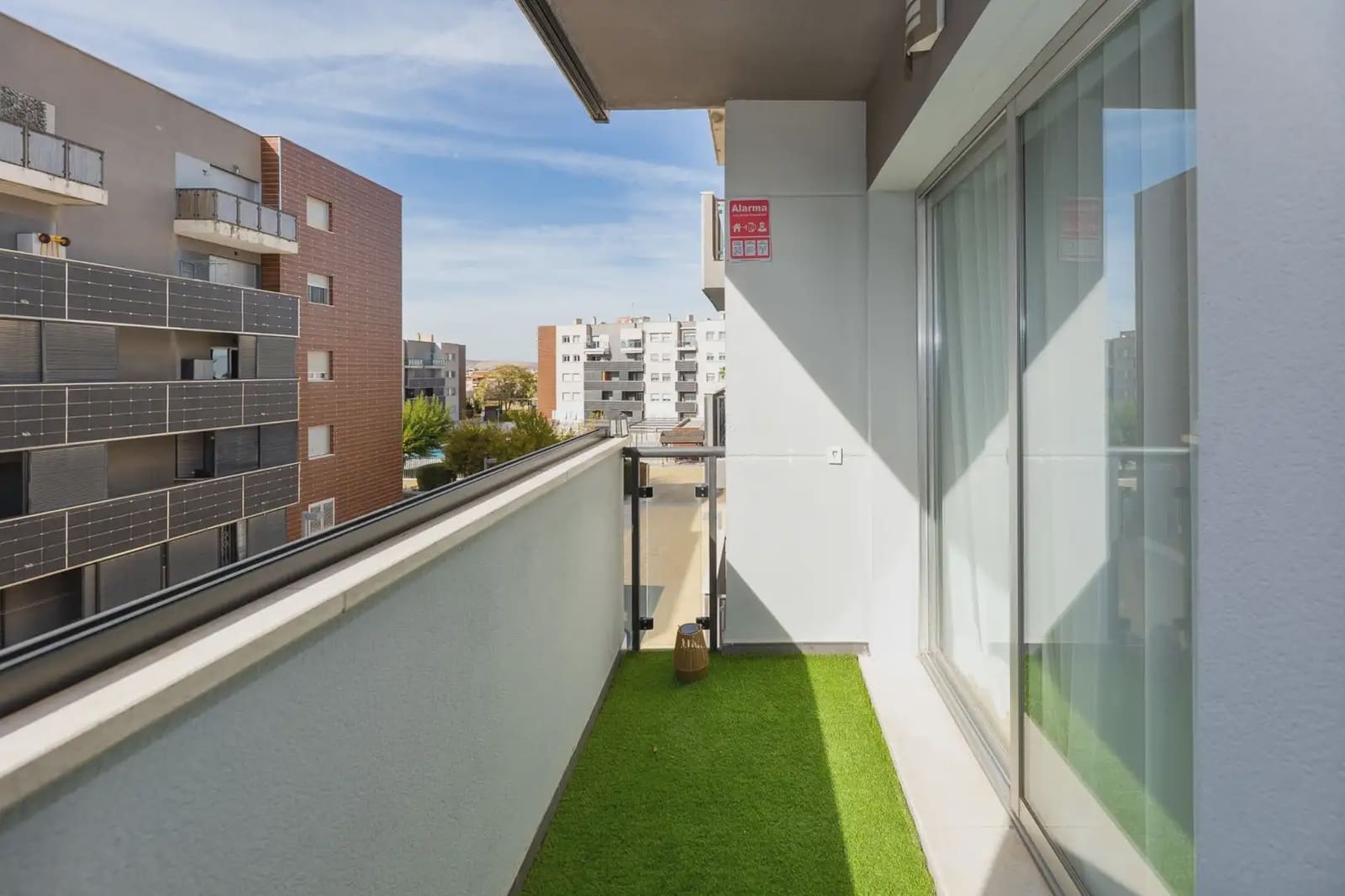 Flat for sale in Alhendin with pool garage - € 233,000 (Ref: 9837094)