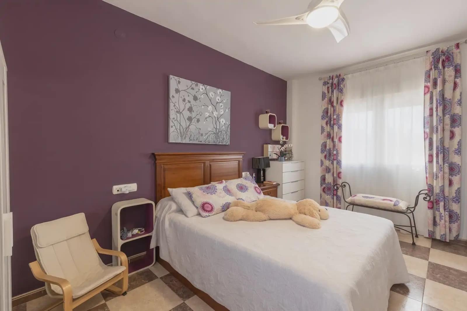 Hus til salgs i Armilla med garasje - € 380 000 (Ref: 9837097)
