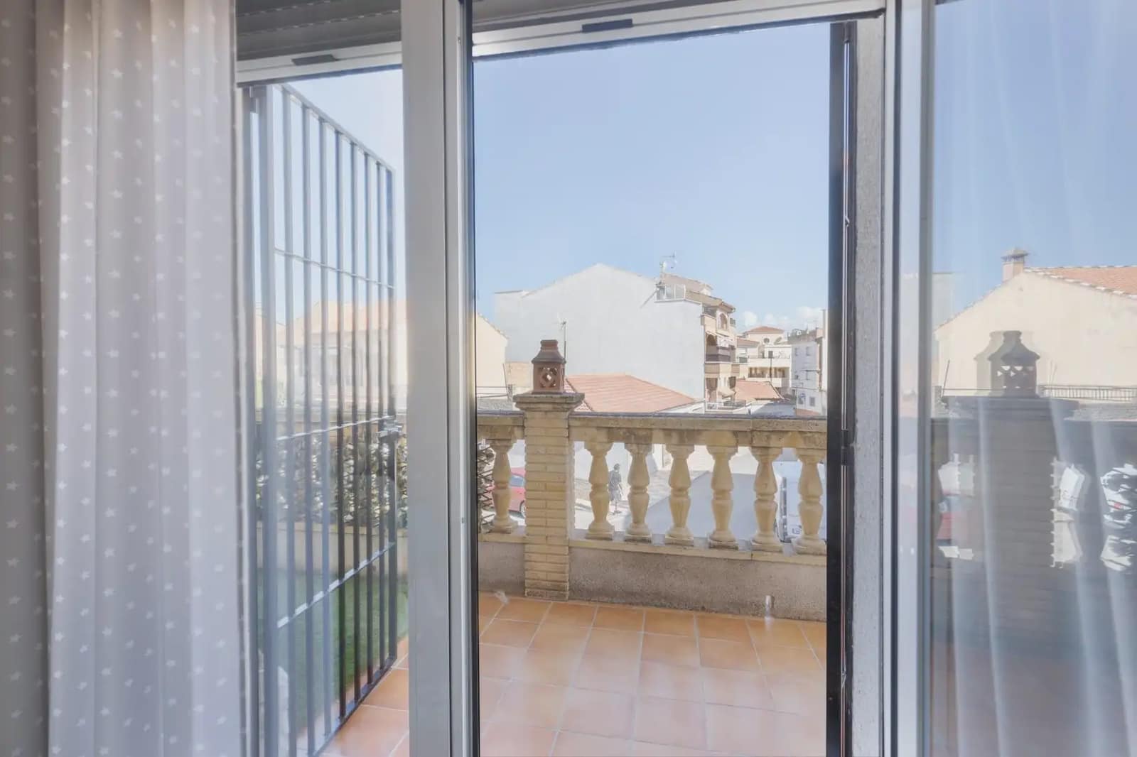Hus til salgs i Armilla med garasje - € 380 000 (Ref: 9837097)