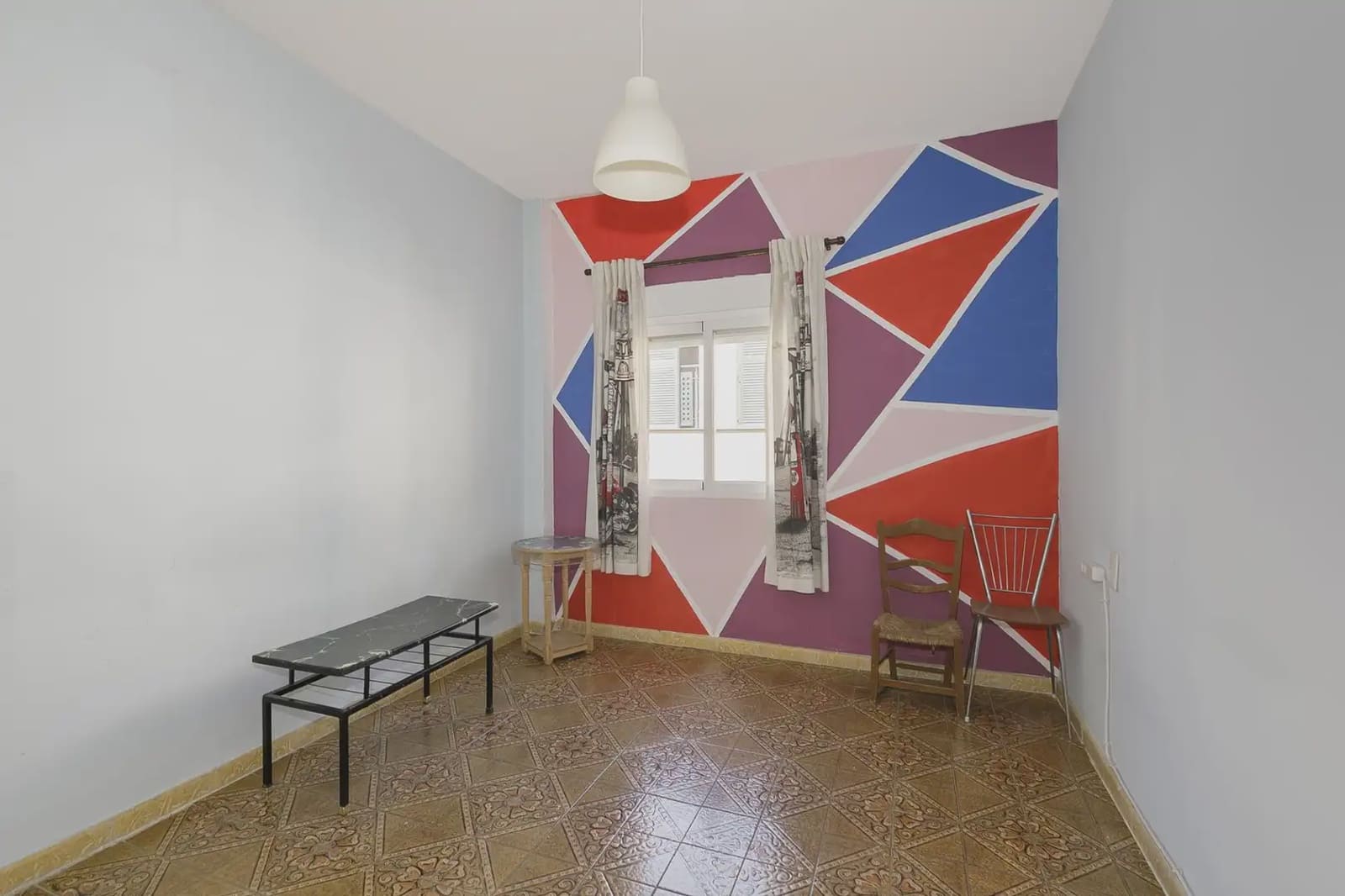Lejlighed til salg i Granada by - € 165.000 (Ref: 9837100)