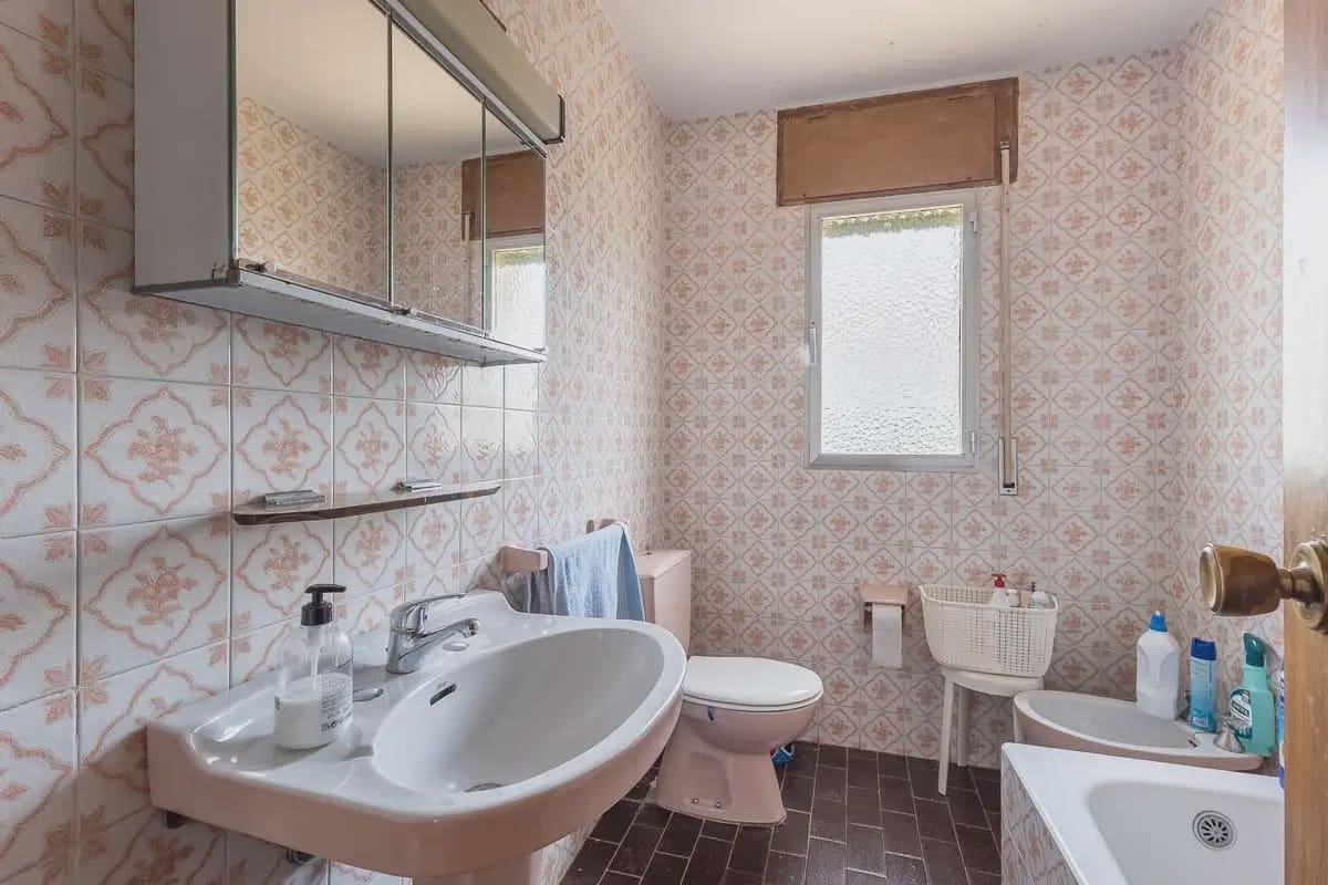 Villa for sale in Dilar with garage - € 350,000 (Ref: 9837101)