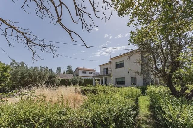 Villa til salgs i Dílar med garasje - € 350 000 (Ref: 9837101)