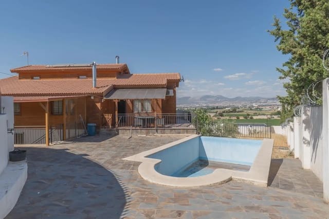 Villa til salg i Churriana de la Vega med swimmingpool garage - € 450.000 (Ref: 9837106)