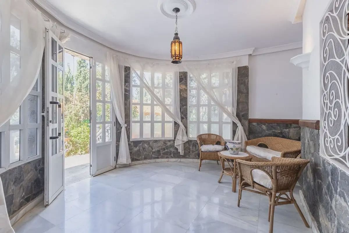 Villa for sale in Purullena with garage - € 249,000 (Ref: 9837108)