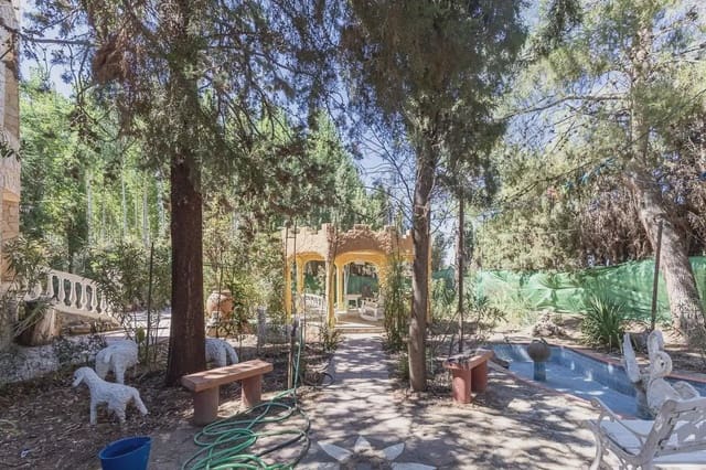 Villa/Maison à vendre à Purullena avec garage - 249 000 € (Ref: 9837108)