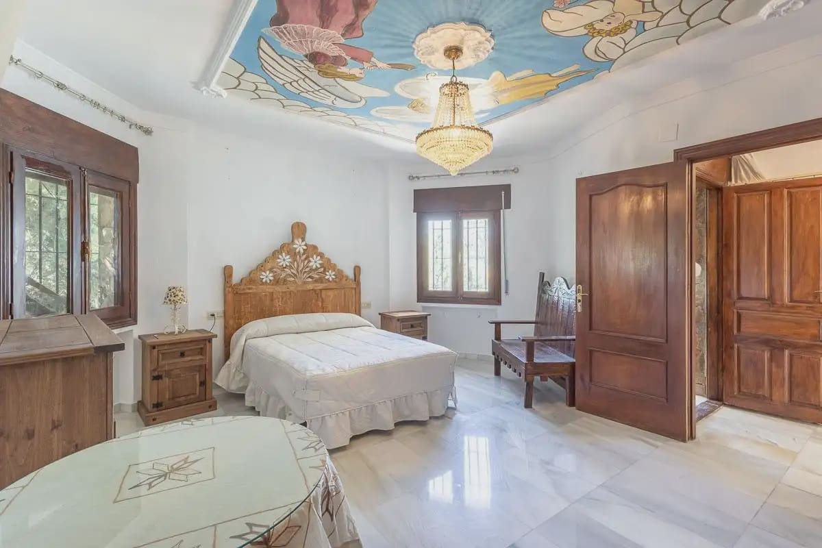 Villa for sale in Purullena with garage - € 249,000 (Ref: 9837108)