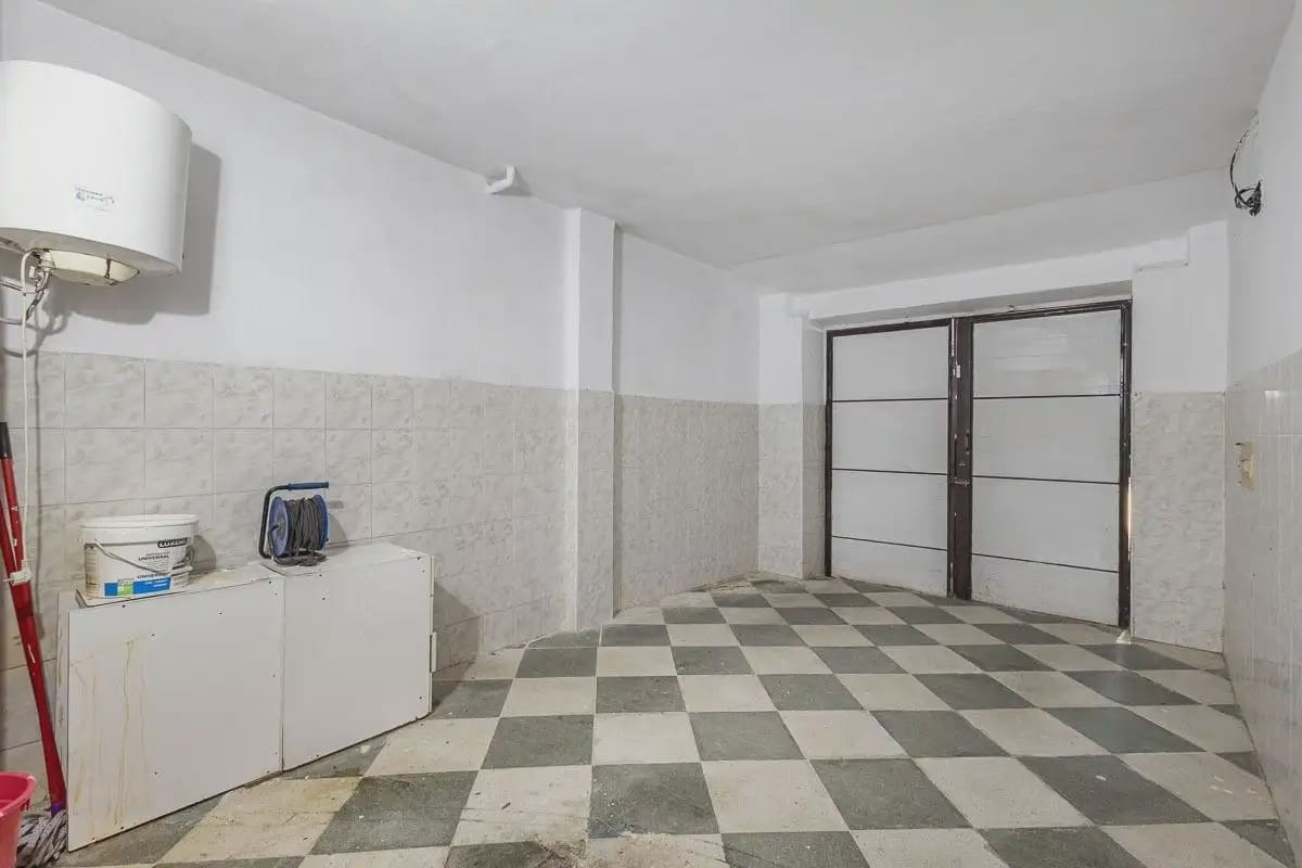 Villa for sale in Purullena with garage - € 249,000 (Ref: 9837108)