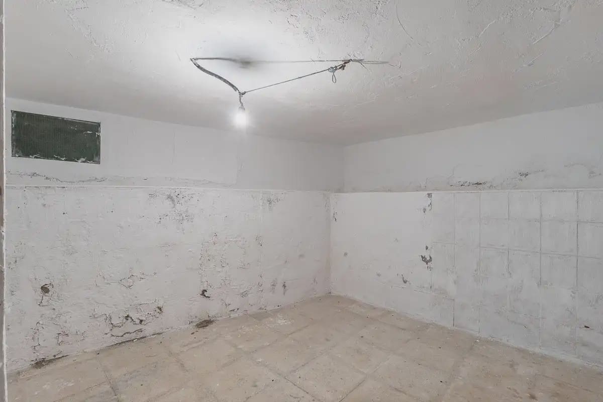 Villa for sale in Purullena with garage - € 249,000 (Ref: 9837108)