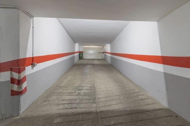 Garage zu verkaufen in Centro - Sagrario, Granada Stadt - 58.000 € (Ref: 9837111)