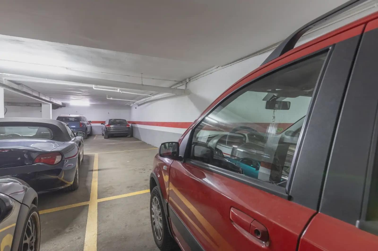 Garage for sale in Granada city - € 58,000 (Ref: 9837111)