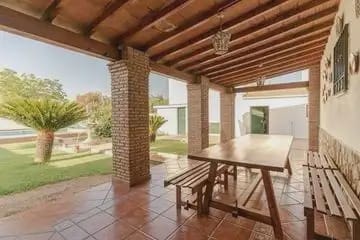 Finca/Country House for sale in Moraleda de Zafayona with pool garage - € 599,000 (Ref: 9837112)
