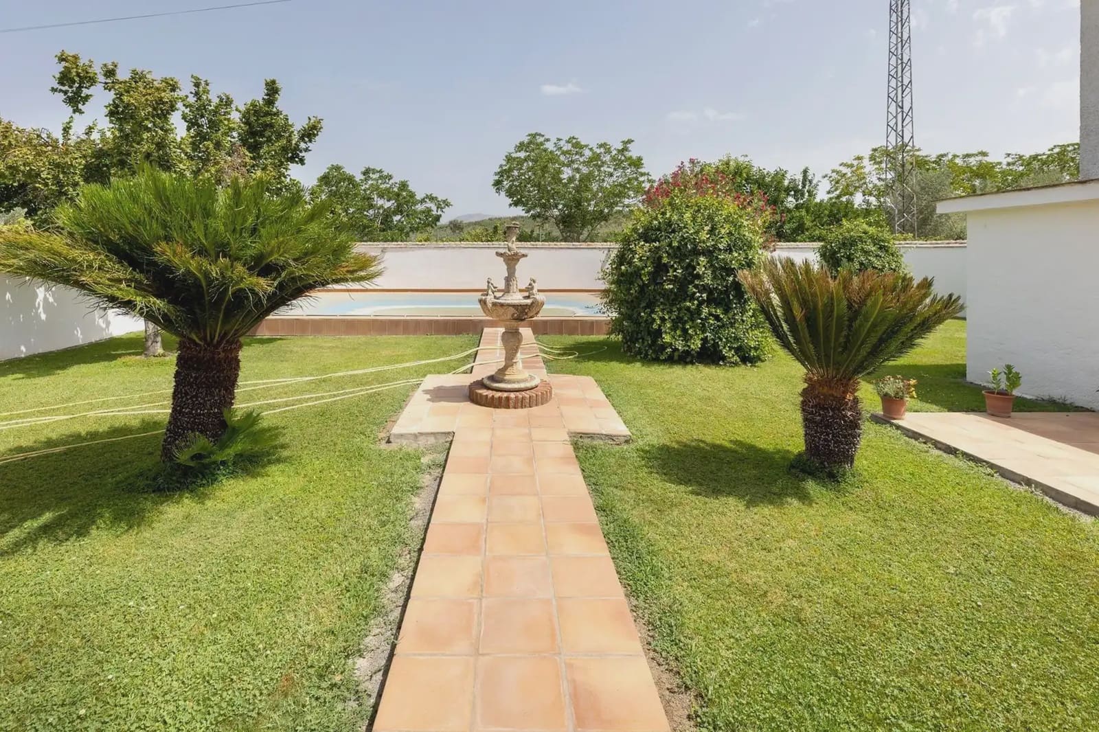 Finca/Country House for sale in Moraleda de Zafayona with pool garage - € 599,000 (Ref: 9837112)