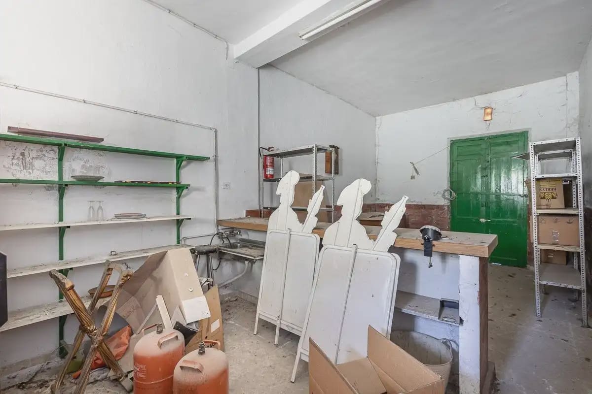 Finca/Herregård til salgs i Granada by med svømmebasseng - € 669 890 (Ref: 9837113)