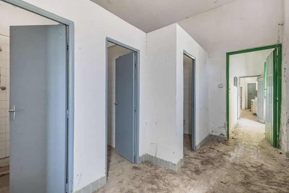 Finca/Herregård til salgs i Granada by med svømmebasseng - € 669 890 (Ref: 9837113)