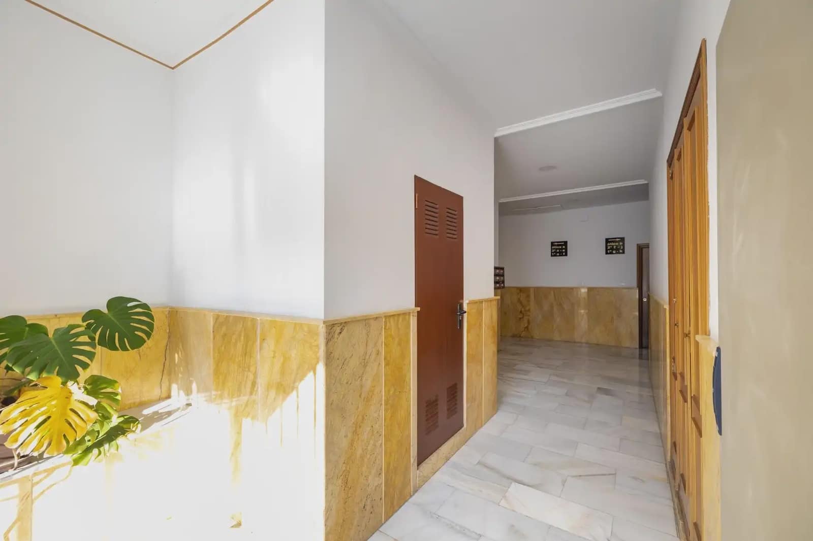 Penthouse til salg i Alhama de Granada - € 115.000 (Ref: 9837115)
