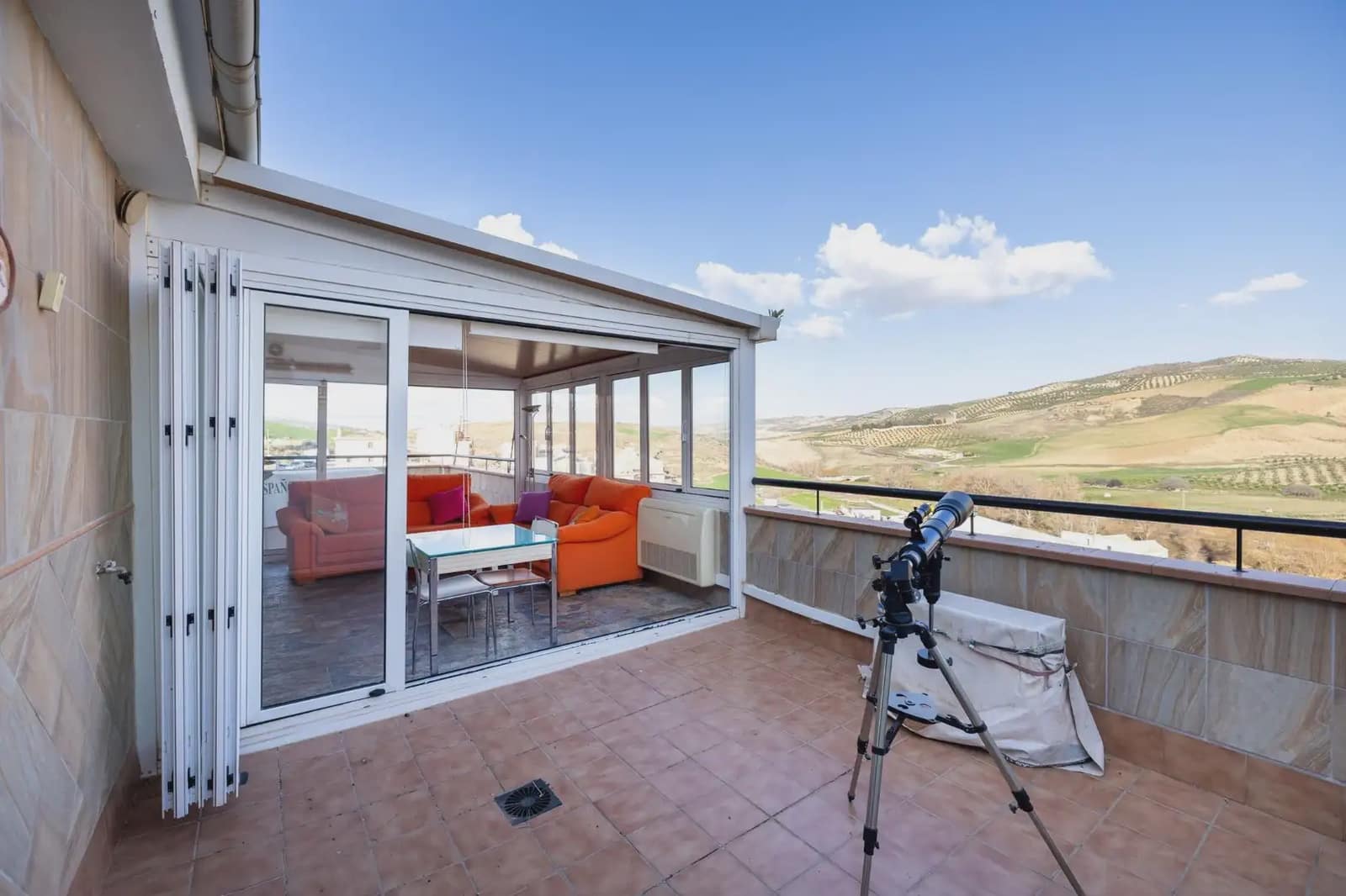 Penthouse til salg i Alhama de Granada - € 115.000 (Ref: 9837115)
