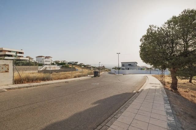 Tontti myytävänä paikassa La Zubia - 129 000 € (Ref: 9837116)
