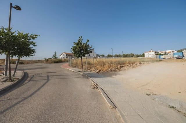 Tontti myytävänä paikassa La Zubia - 129 000 € (Ref: 9837116)