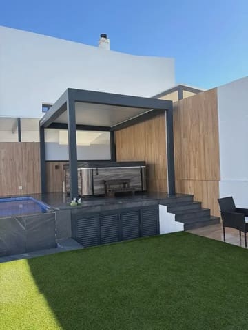 Villetta a Schiera in vendita in Albolote con piscina garage - 620.000 € (Rif: 9837118)