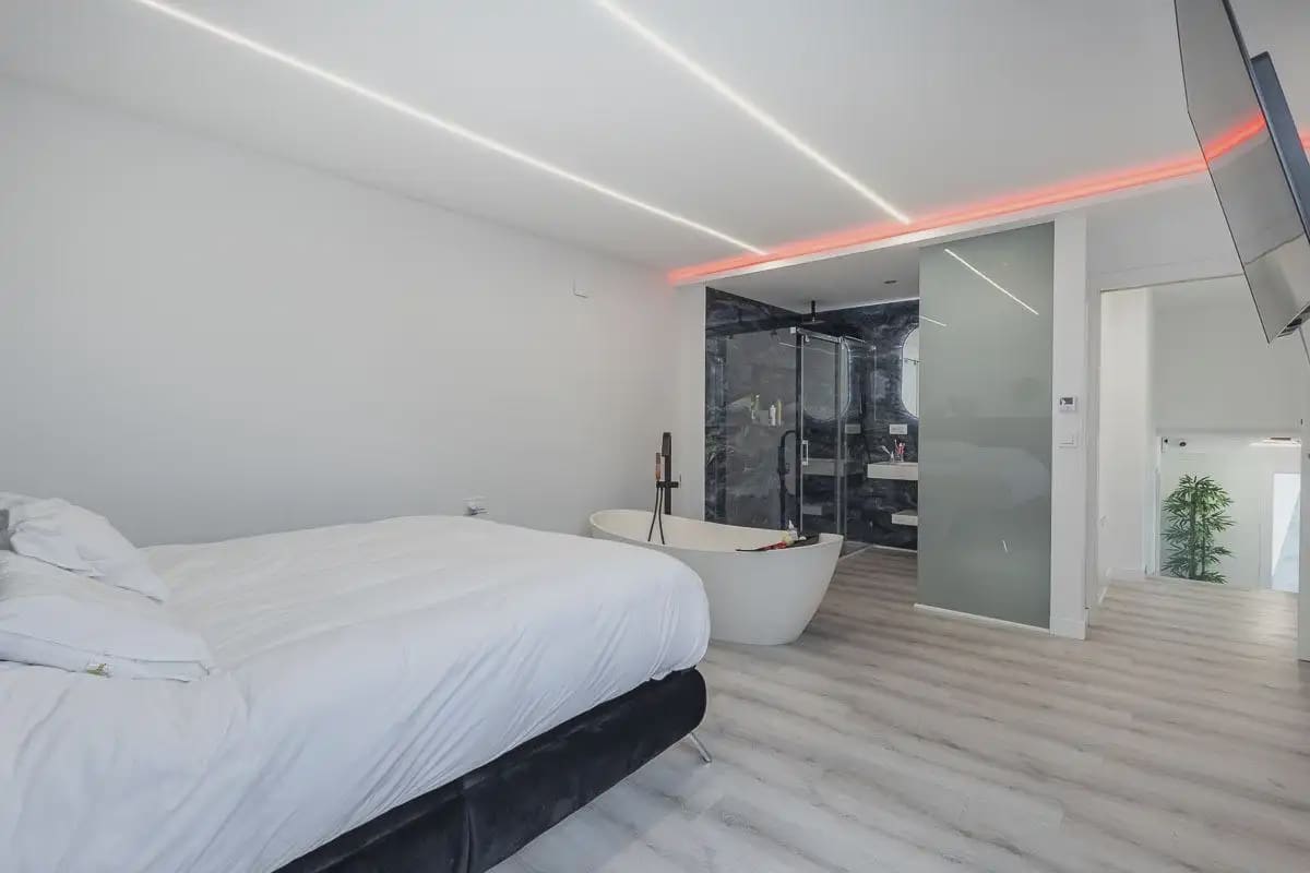 Moradia em Banda para venda em Albolote com piscina garagem - 620 000 € (Ref: 9837118)