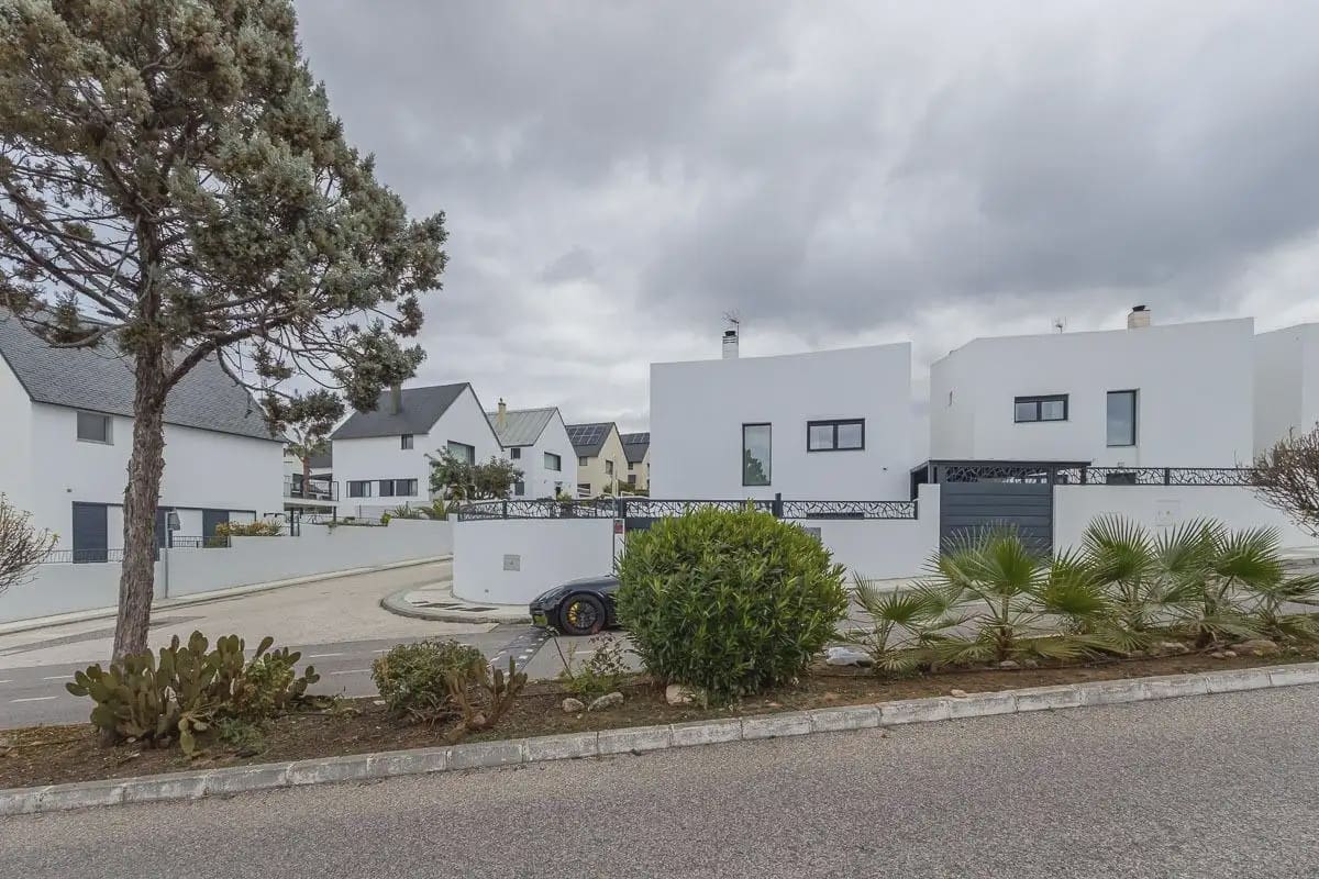 Moradia em Banda para venda em Albolote com piscina garagem - 620 000 € (Ref: 9837118)