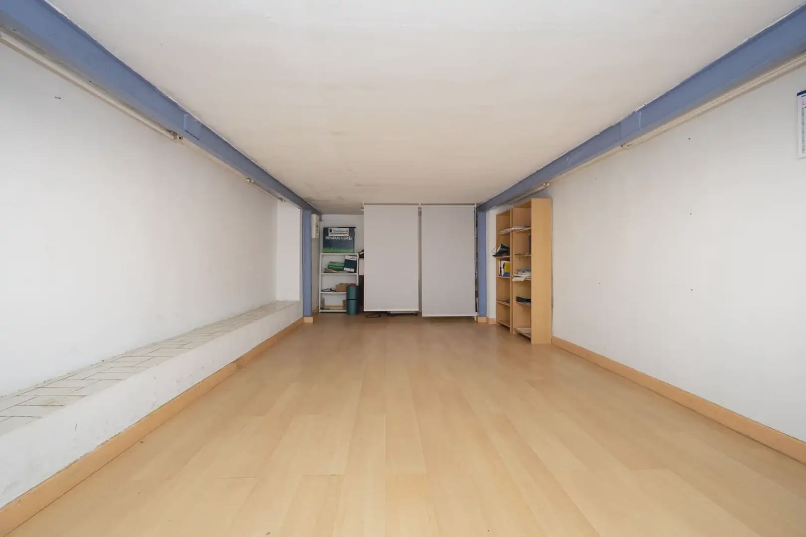 Local Comercial en Granada ciudad en venta - 599.000 € (Ref: 9837119)