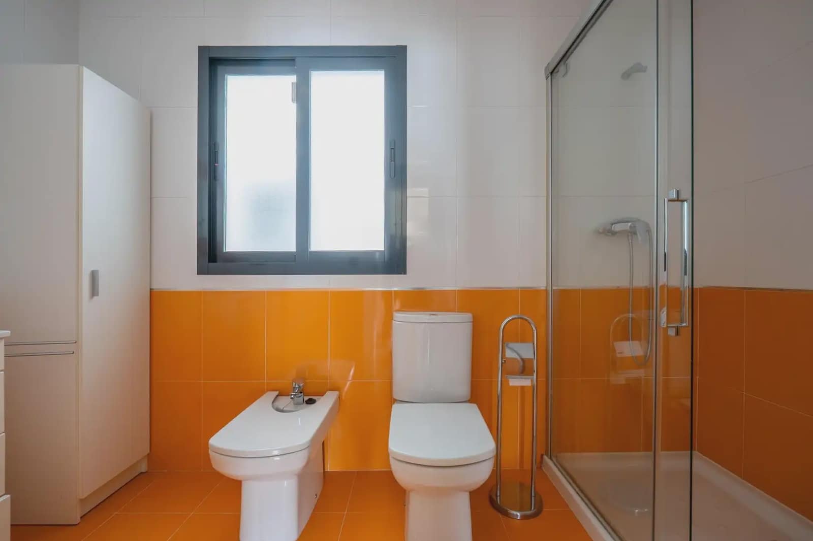 Flat for sale in Motril with pool garage - € 284,900 (Ref: 9837121)