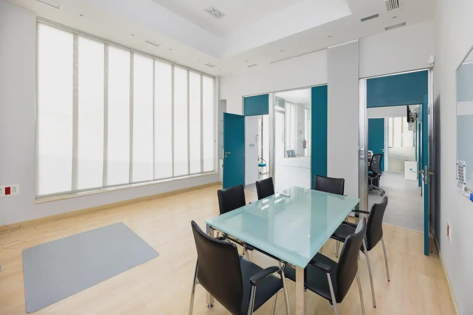 Gewerbe zu verkaufen in Granada Stadt - 435.000 € (Ref: 9837122)