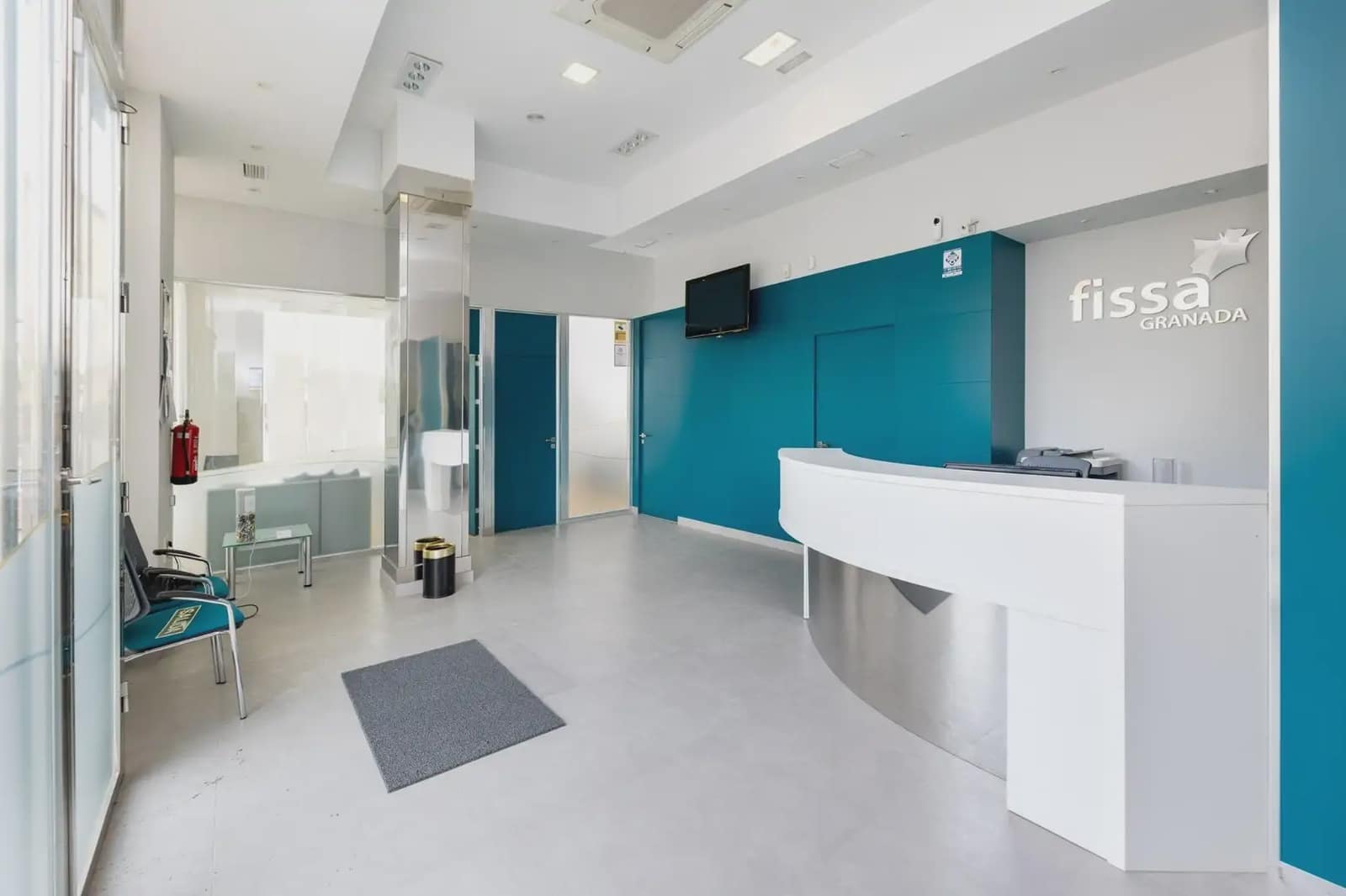 Gewerbe zu verkaufen in Granada Stadt - 435.000 € (Ref: 9837122)