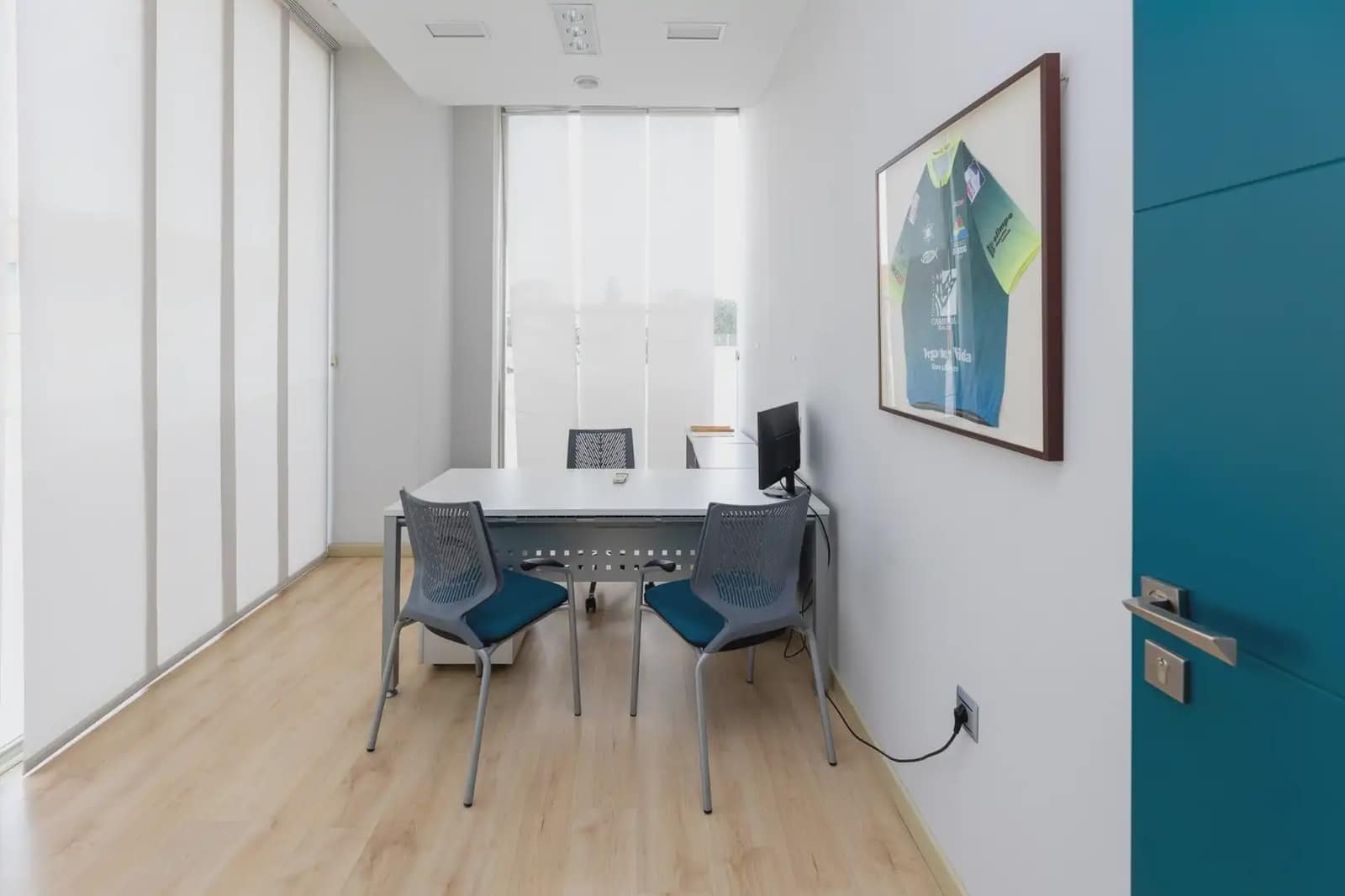Gewerbe zu verkaufen in Granada Stadt - 435.000 € (Ref: 9837122)